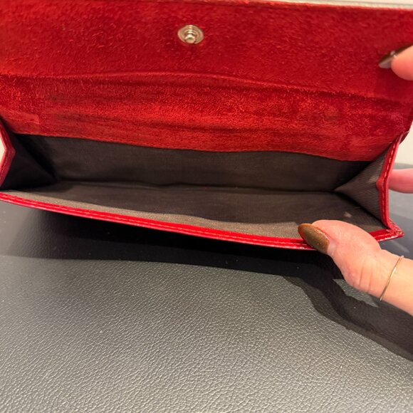 Gucci Microguccissima Heart Continental Red Leather Wallet - Picture 7 of 11